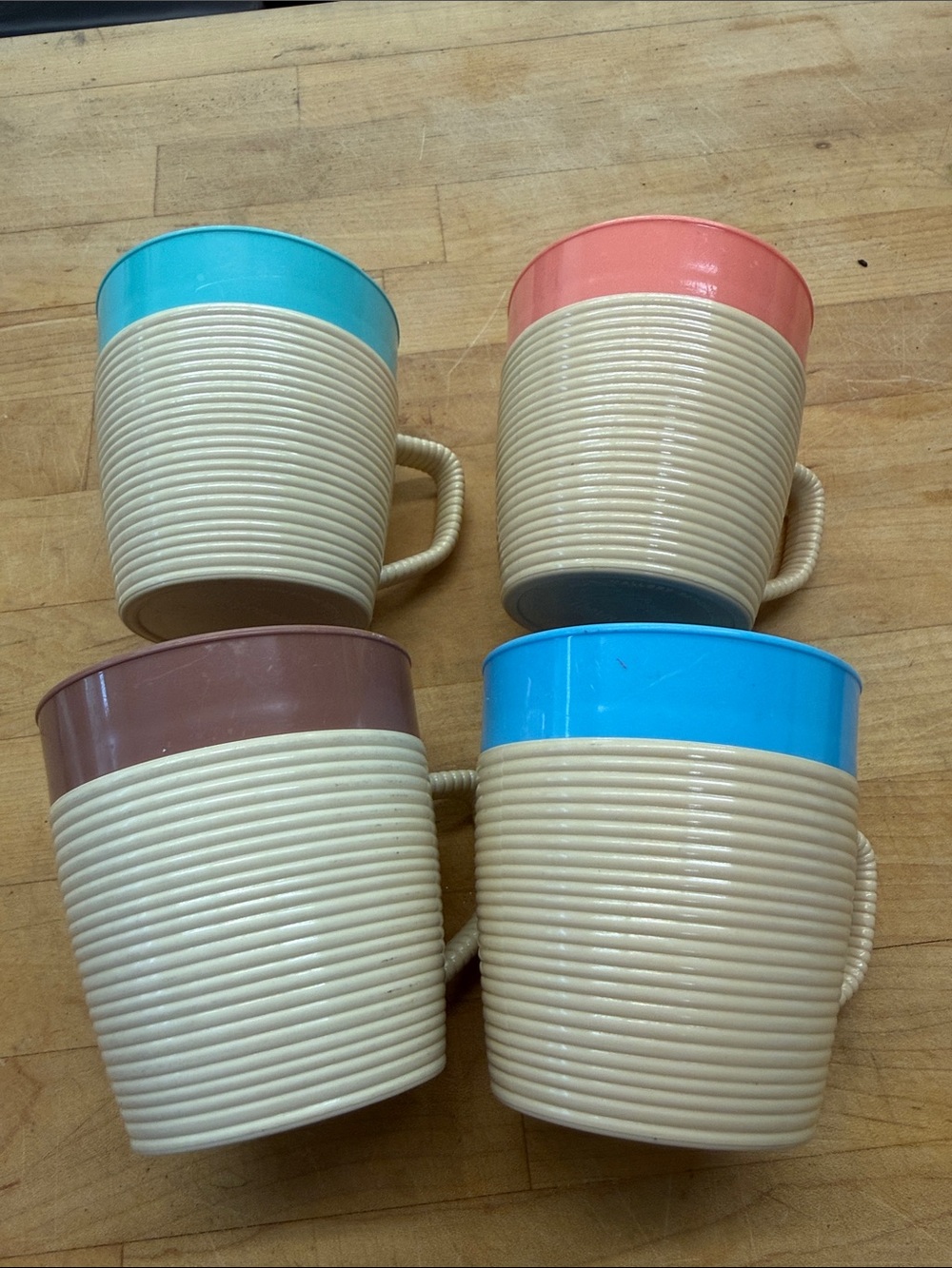 Set of 4 Retro RaffiawarevRibbed Plastic Mugs in Blue, Pink, Brown and Cream